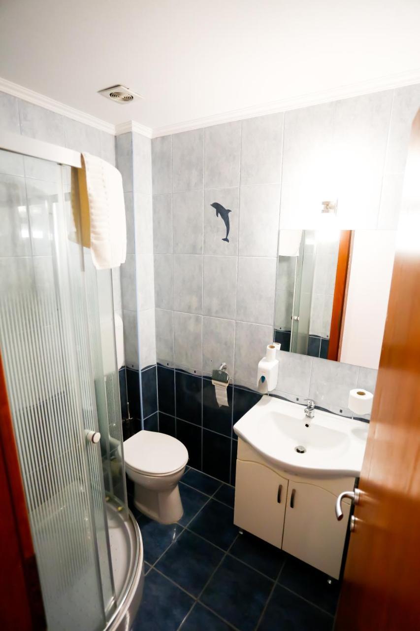 Un Pizzico Di Italiano Etterem Es Panzio Bed & Breakfast นีเรกฮาซา ภายนอก รูปภาพ